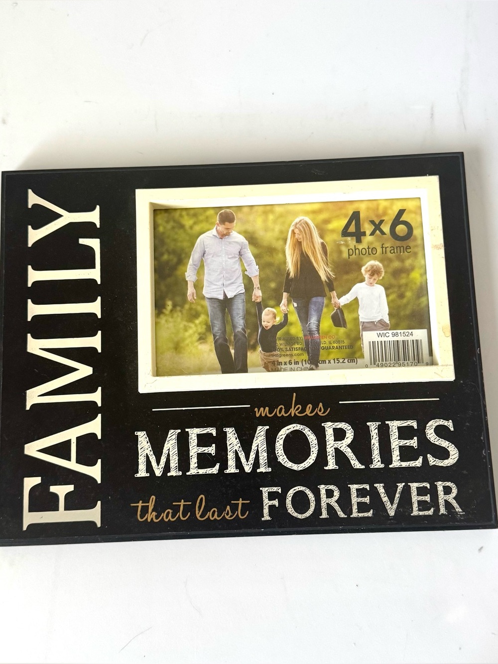 Family 'Memories That Last Forever' Black 4x6 Photo Frame